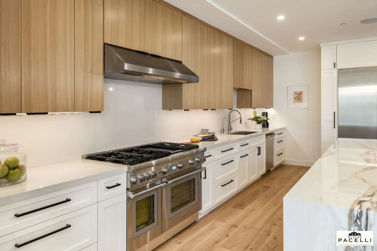 Kitchen - Real Estate For Sale - Blayne Pacelli of Rodeo Realty